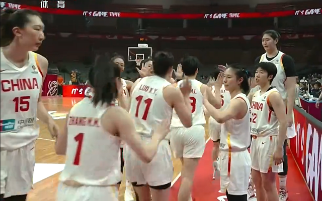 开云体育-中国女篮获世预赛开门红！数据一目了然，不是韩旭，最大功臣是她